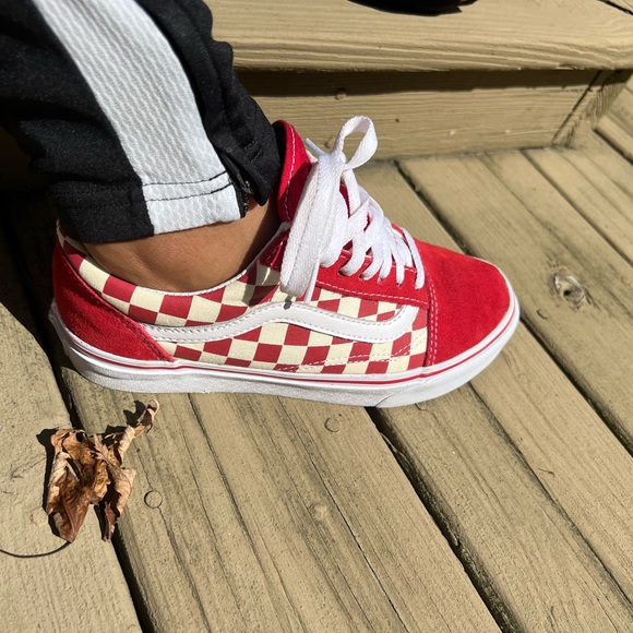 VANS - Picture 4 of 4